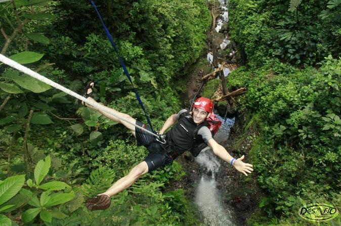 Canyoning in the Lost Canyon