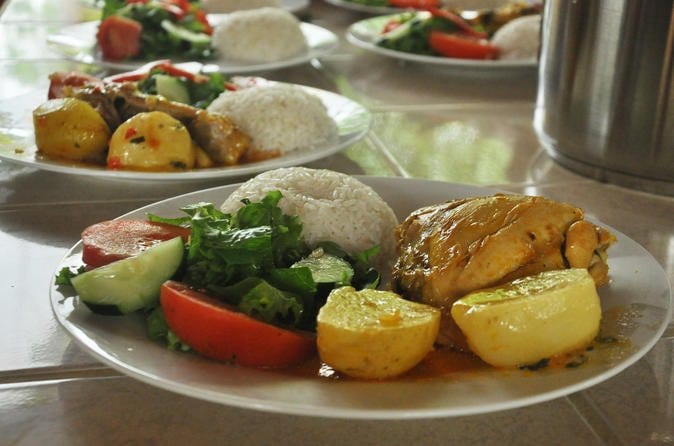 Cooking Lessons - Local Flavor Tour