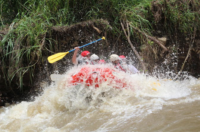 Río Balsa Whitewater Rafting La Fortuna - Image 6