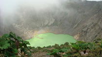 Day Trip to Irazu Volcano and Boat Ride on Sarapiqui River San José