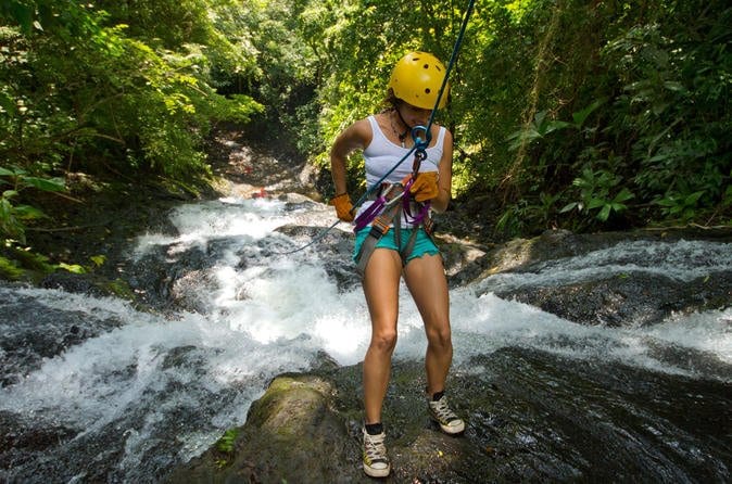 Rappel El Encanto Waterfall in Jacó