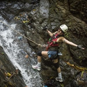 Tour: Waterfall Rappelling, Zipline and Trek Adventure Jacó