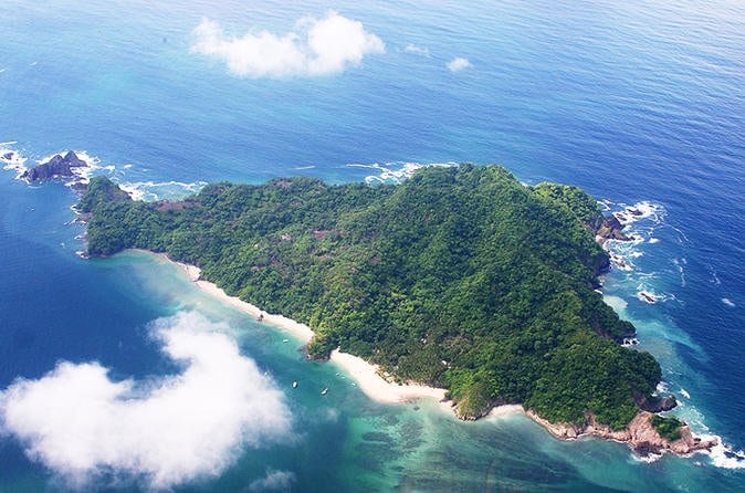 Tortuga Island One Day Puntarenas