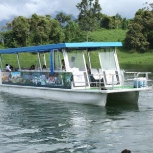 Transfer La Fortuna to Monteverde by Crossing Arenal Lake