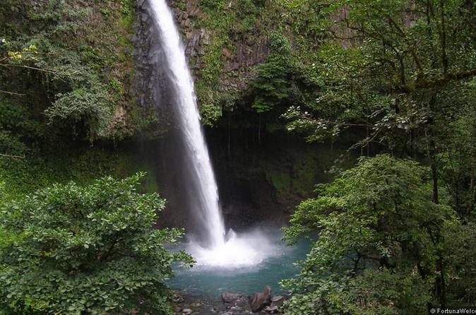 La Fortuna Waterfall Hike By Car