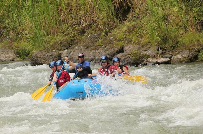 Pacuare River Rafting Expedition Class III-IV San José