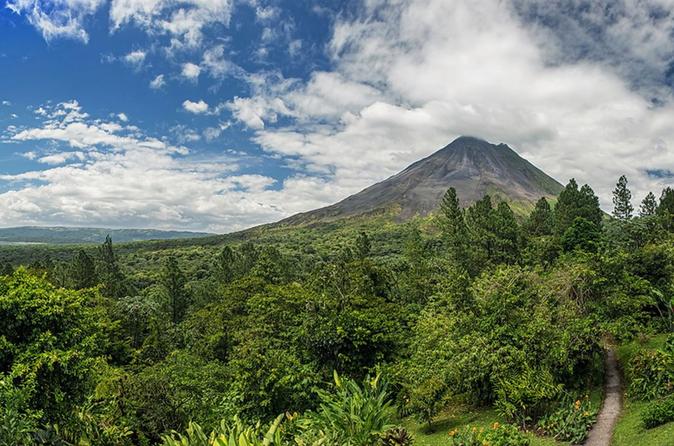 Volcano Observation Tour And Baldi Hot Springs